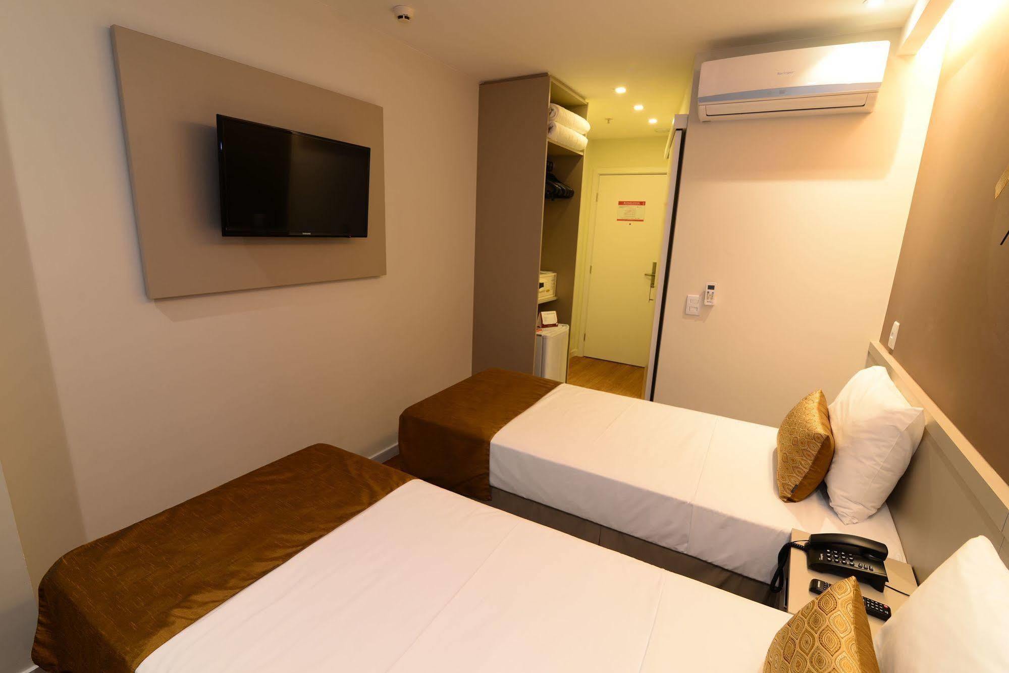 Easy Hotel Cachoeiro De Itapemirim By Atlantica Exterior foto
